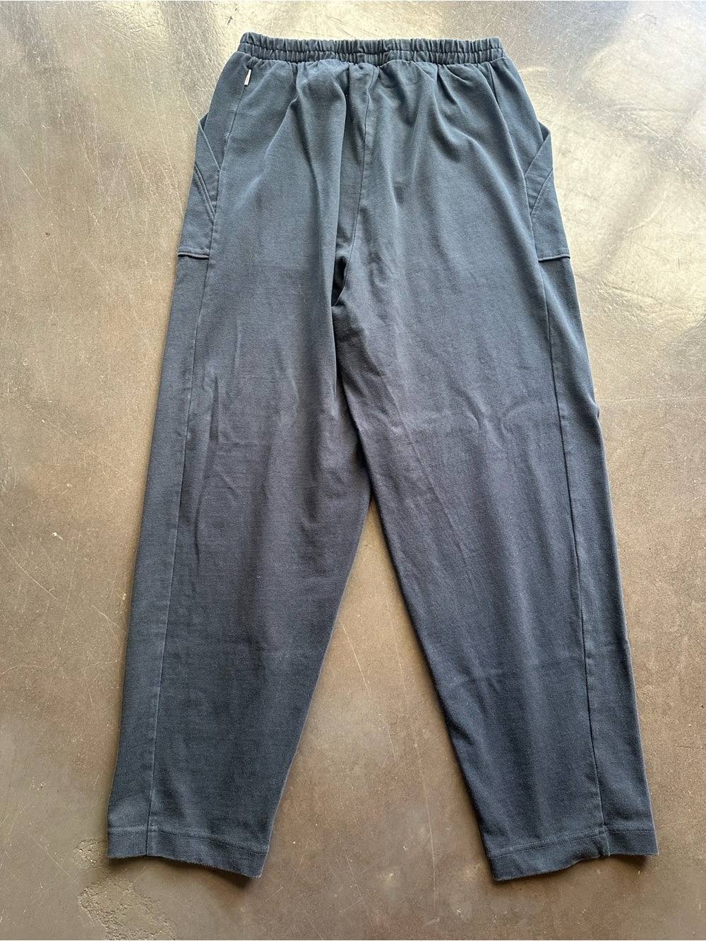 Vuori Women’s Mackenzie Pants - Large - Vintage Black - Picture 9 of 11